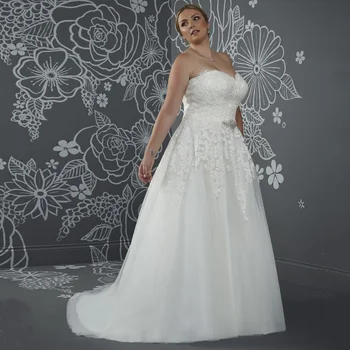 Düğün elbisesi Artı Boyutu Kadınlar için Gelin 2022 Seksi Sevgiliye Kolsuz Dantel Aplike Bir Çizgi Sweep Tren Tül gelinlikler