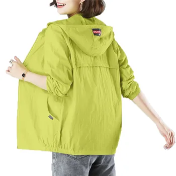 Güneş Geçirmez Giyim Kadın UV Yaz 2021 Anti-Ultraviyole güneş koruma giyimi Kadın Ceket Ceket Kapşonlu Tops Fermuar Femme