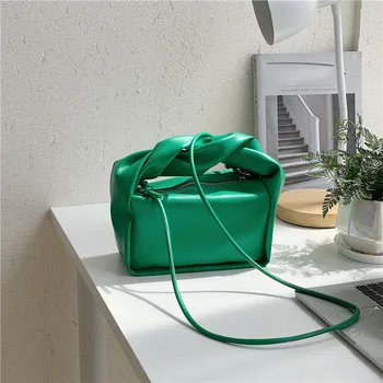 Moda klasik postacı çantaları Kadınlar İçin tasarımcı çantaları Ve Çantalar Rahat PU Deri Bayan omuzdan askili çanta Yeşil Kare Kılıf